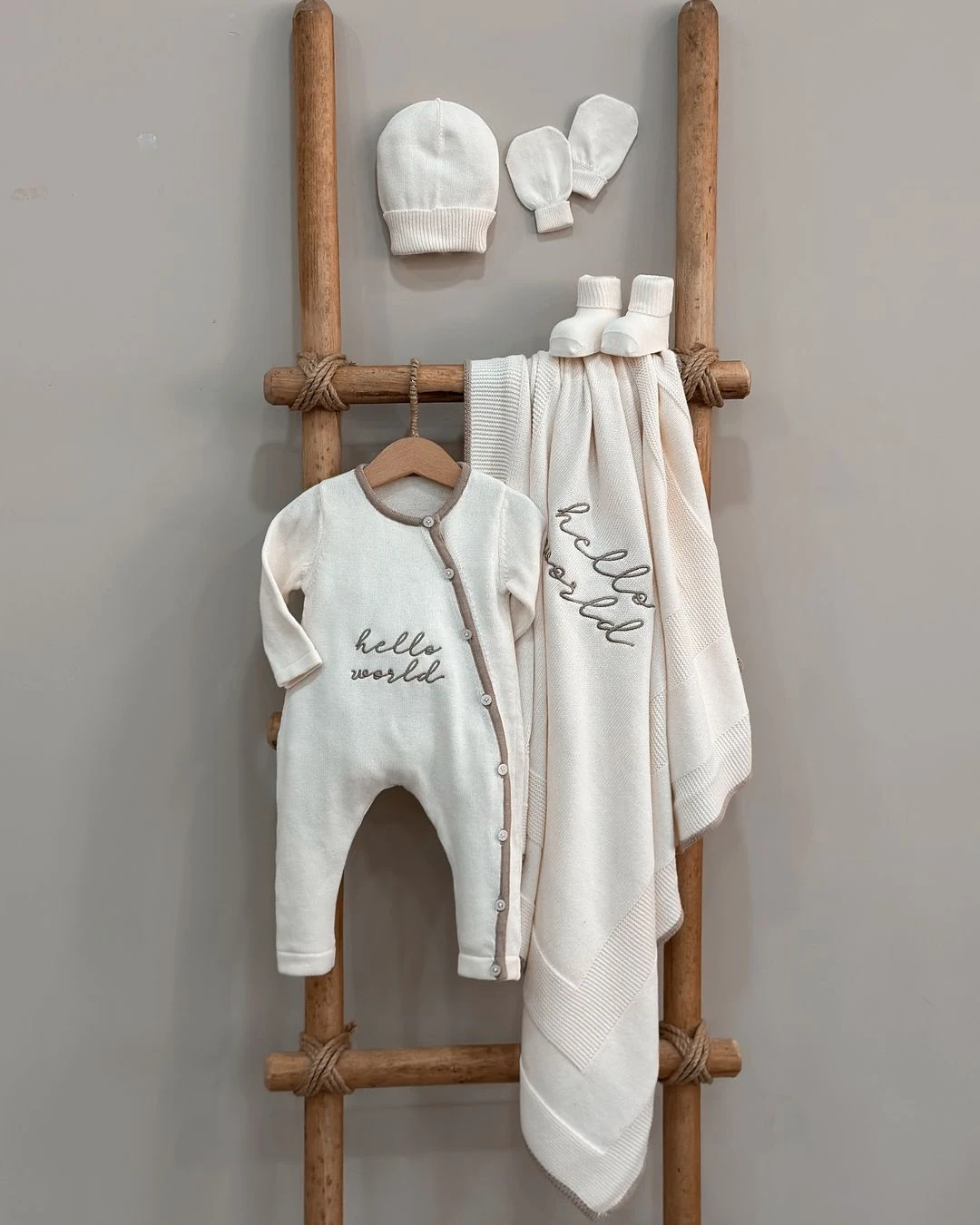 Unisex Premium 0-3 Ay Hello World 5li Set