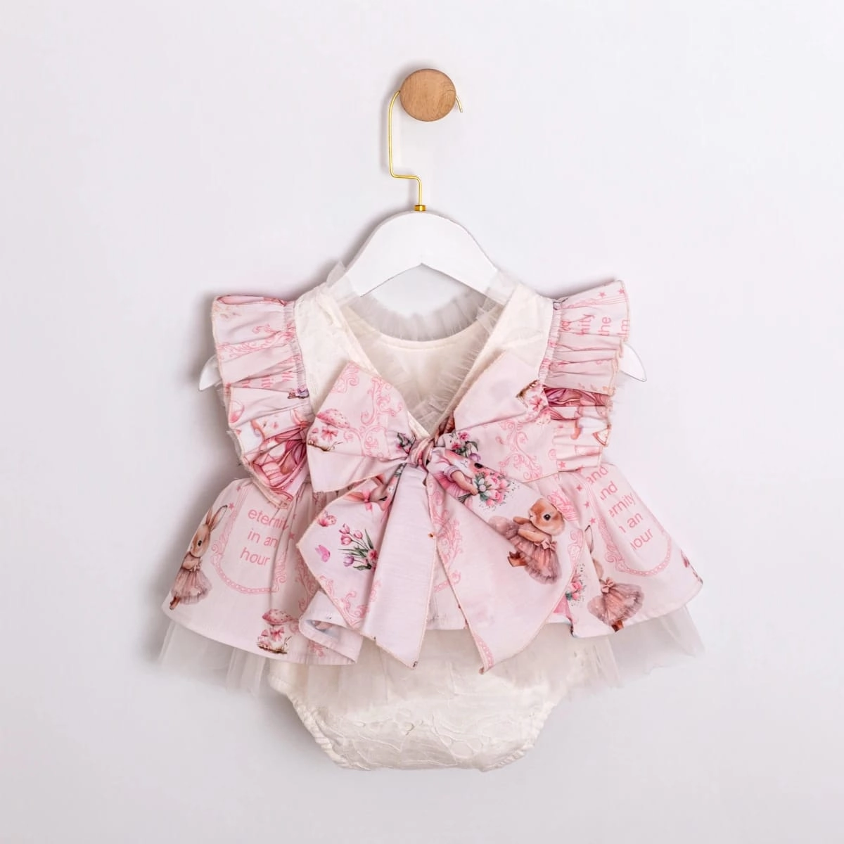 Premium Kız Bebek Çilekli Tavşan Romper 